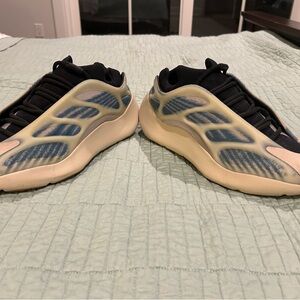 Yeezy Men's Sneakers - Black, Blue, and Cream